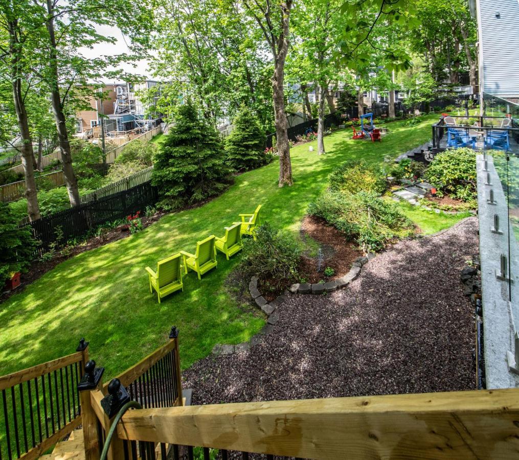 The Elizabeth Manor Guesthouse St. John's Bagian luar foto