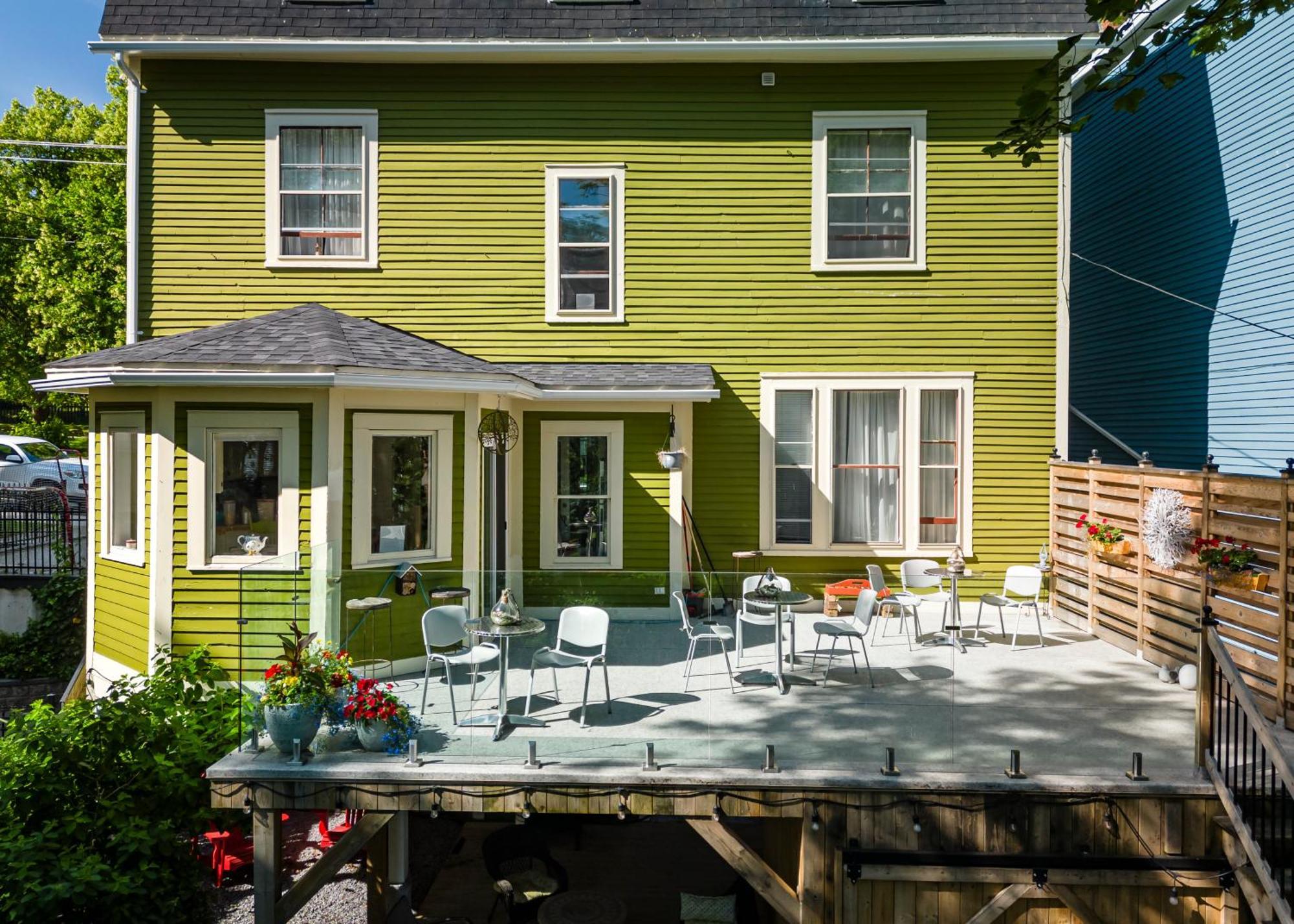 The Elizabeth Manor Guesthouse St. John's Bagian luar foto