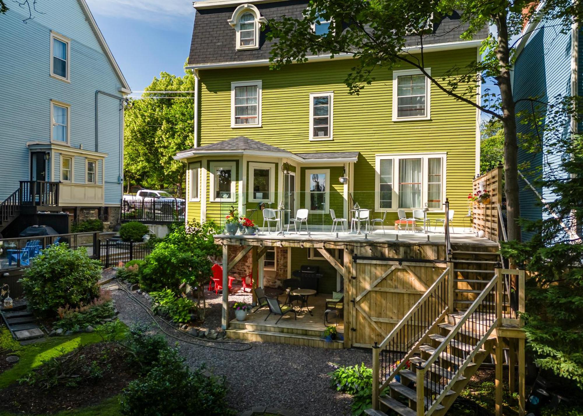 The Elizabeth Manor Guesthouse St. John's Bagian luar foto