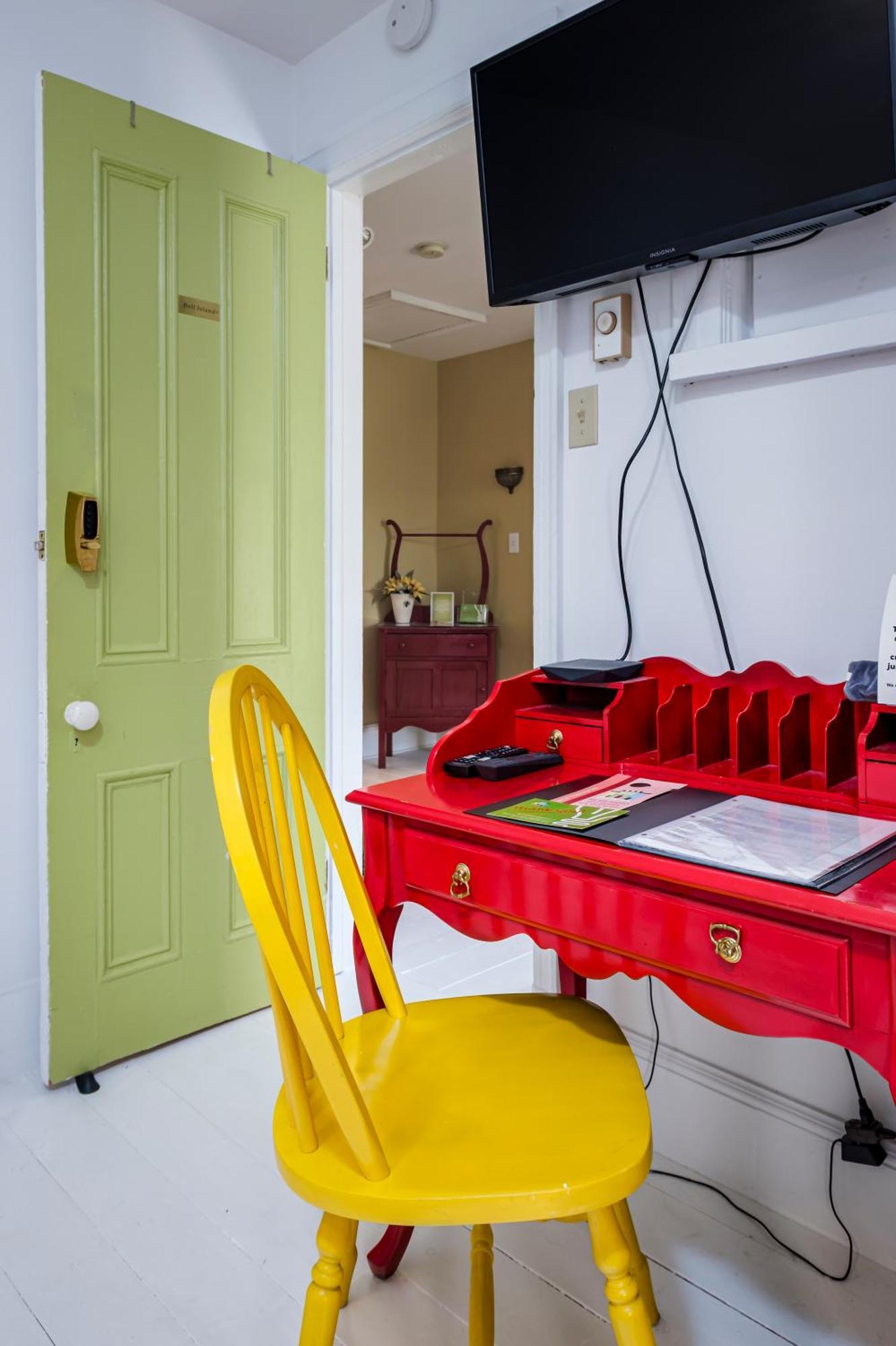 The Elizabeth Manor Guesthouse St. John's Bagian luar foto