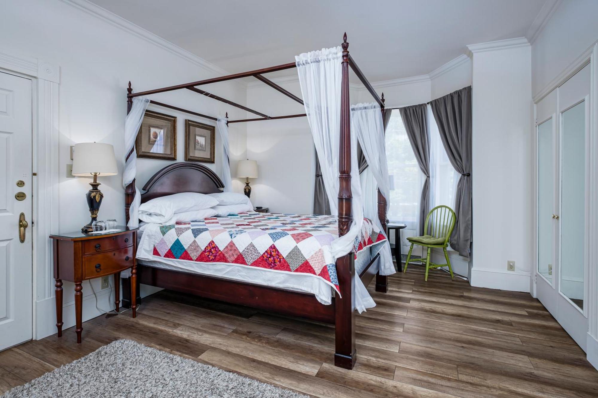 The Elizabeth Manor Guesthouse St. John's Bagian luar foto