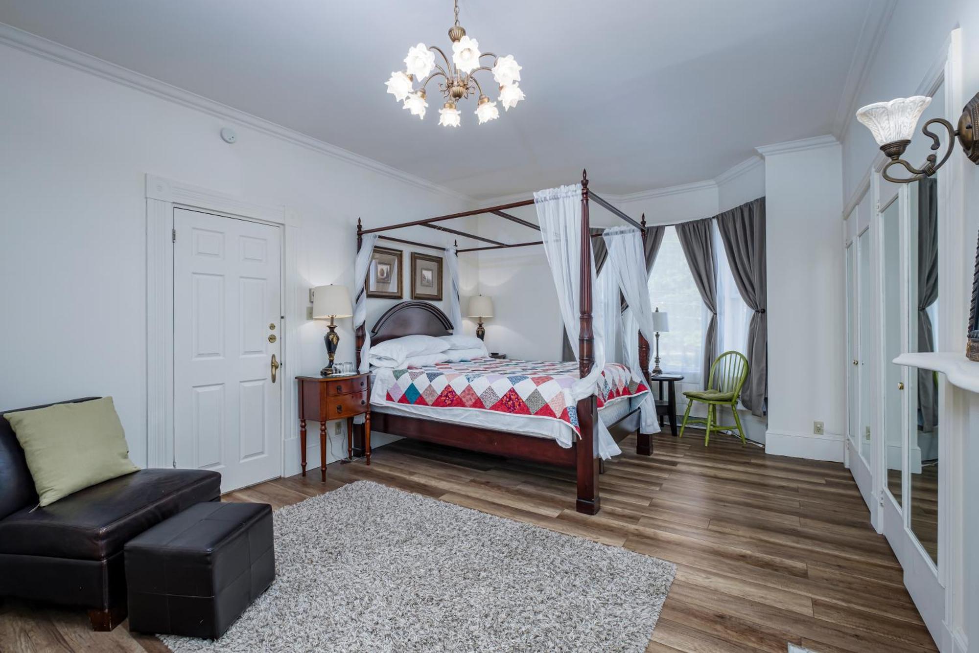The Elizabeth Manor Guesthouse St. John's Bagian luar foto