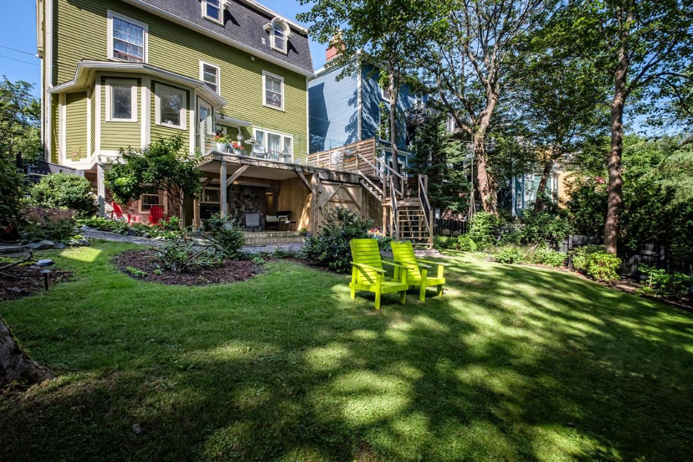 The Elizabeth Manor Guesthouse St. John's Bagian luar foto