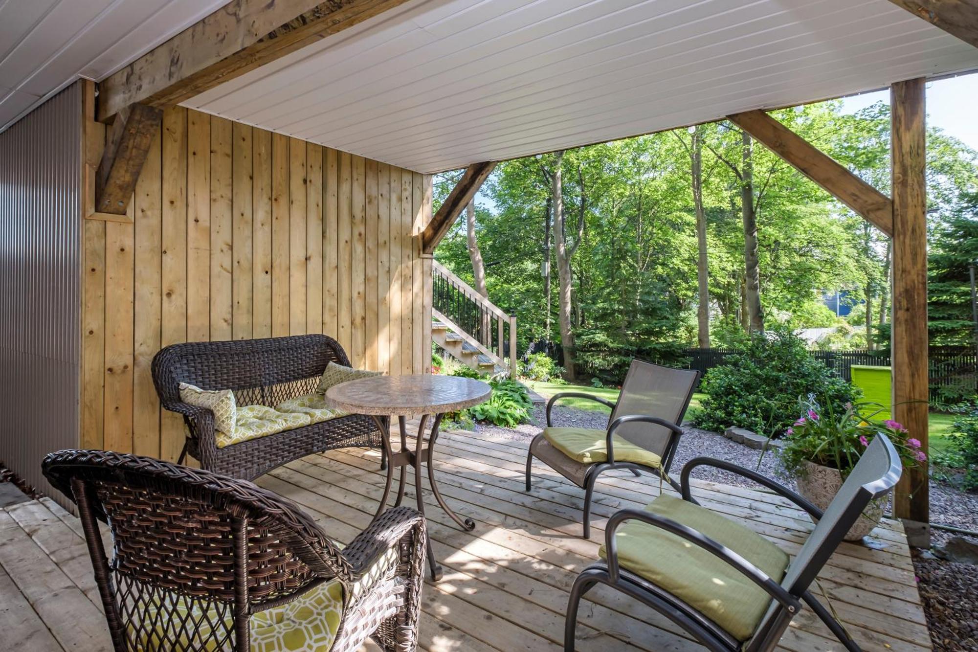 The Elizabeth Manor Guesthouse St. John's Bagian luar foto