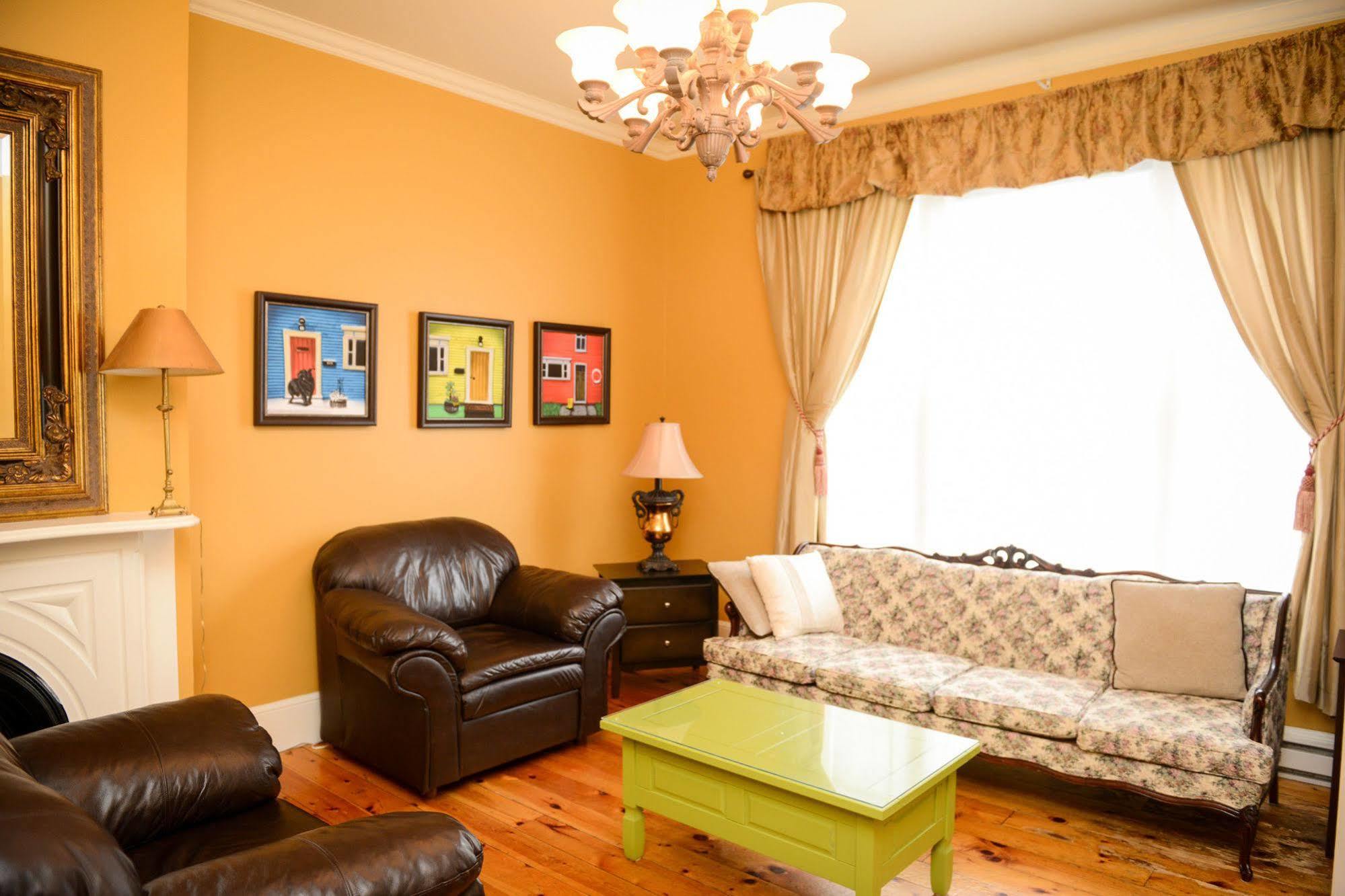The Elizabeth Manor Guesthouse St. John's Bagian luar foto